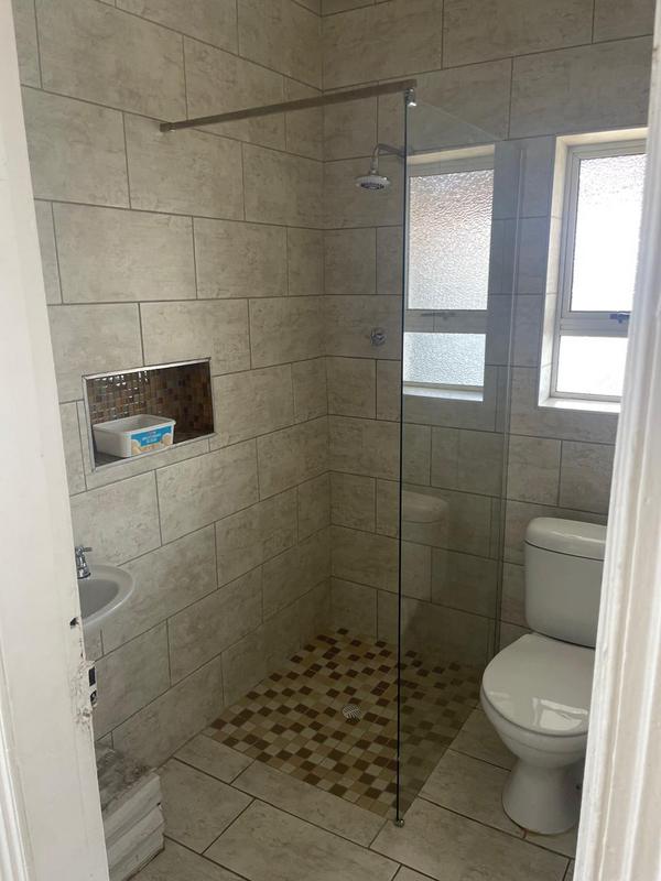 2 Bedroom Property for Sale in Wynberg Western Cape